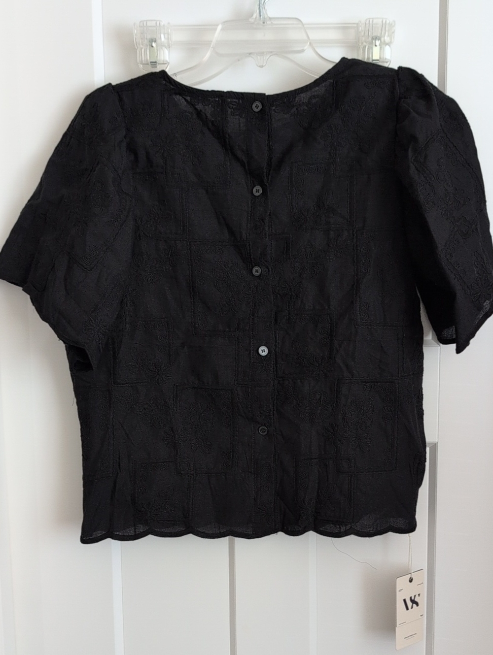 Women's Blouse Size medium